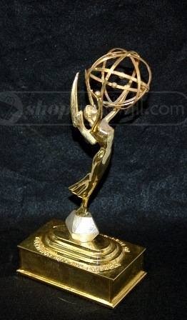 Emmy Awards Statue – 7-16